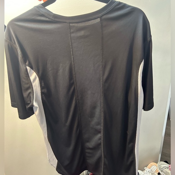 T-shirt xl - Picture 2 of 3